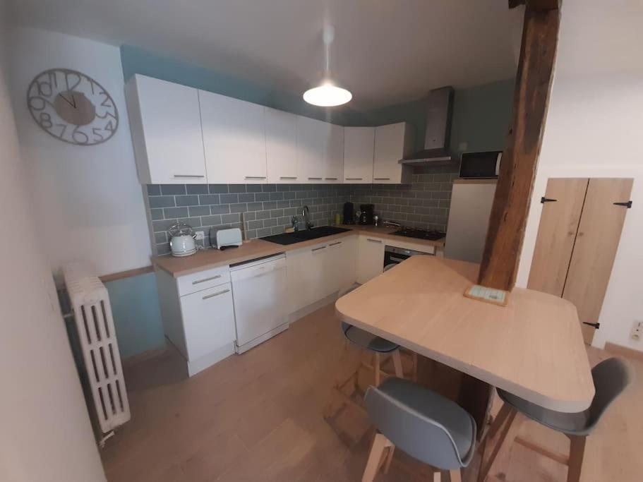 Maison De Rue: Auch Extérieur photo